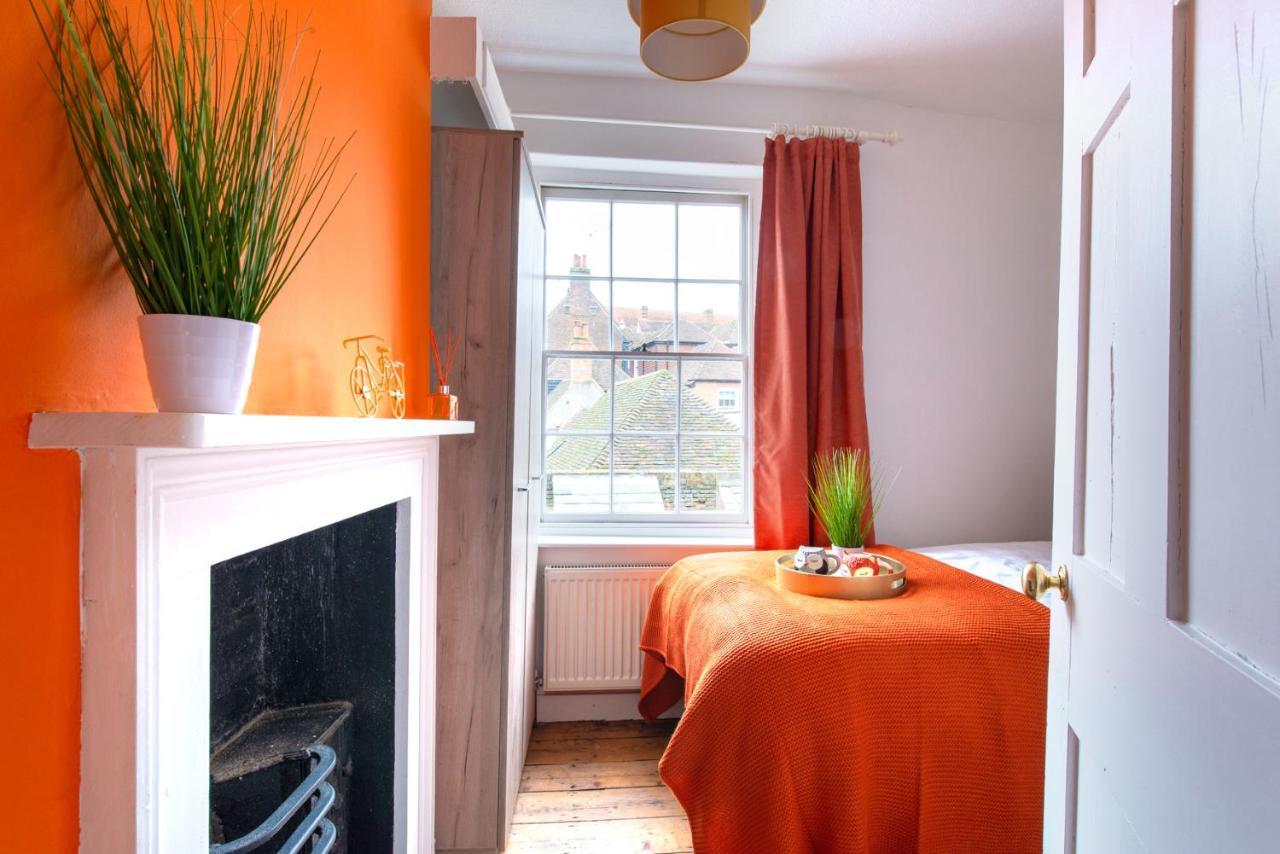 Canterbury Hidden Gem Apartment Luaran gambar